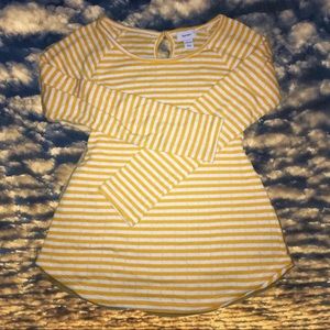 Yellow long sleeve shirt